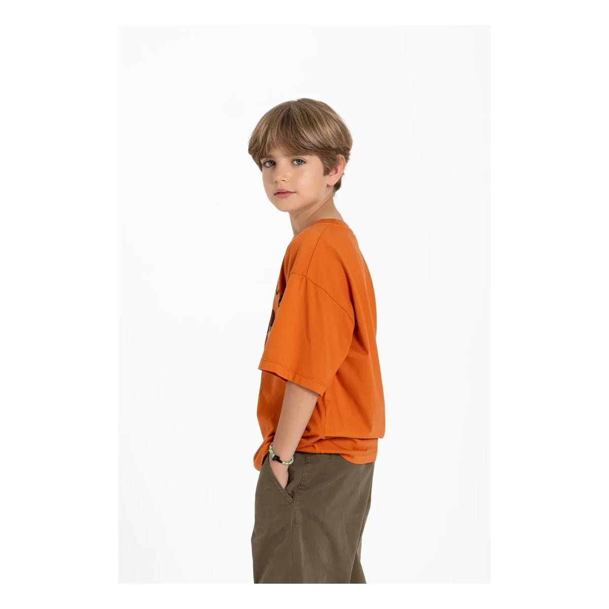 Hundred Pieces - Camiseta de Algodón Orgánico Finn Moto | Teja