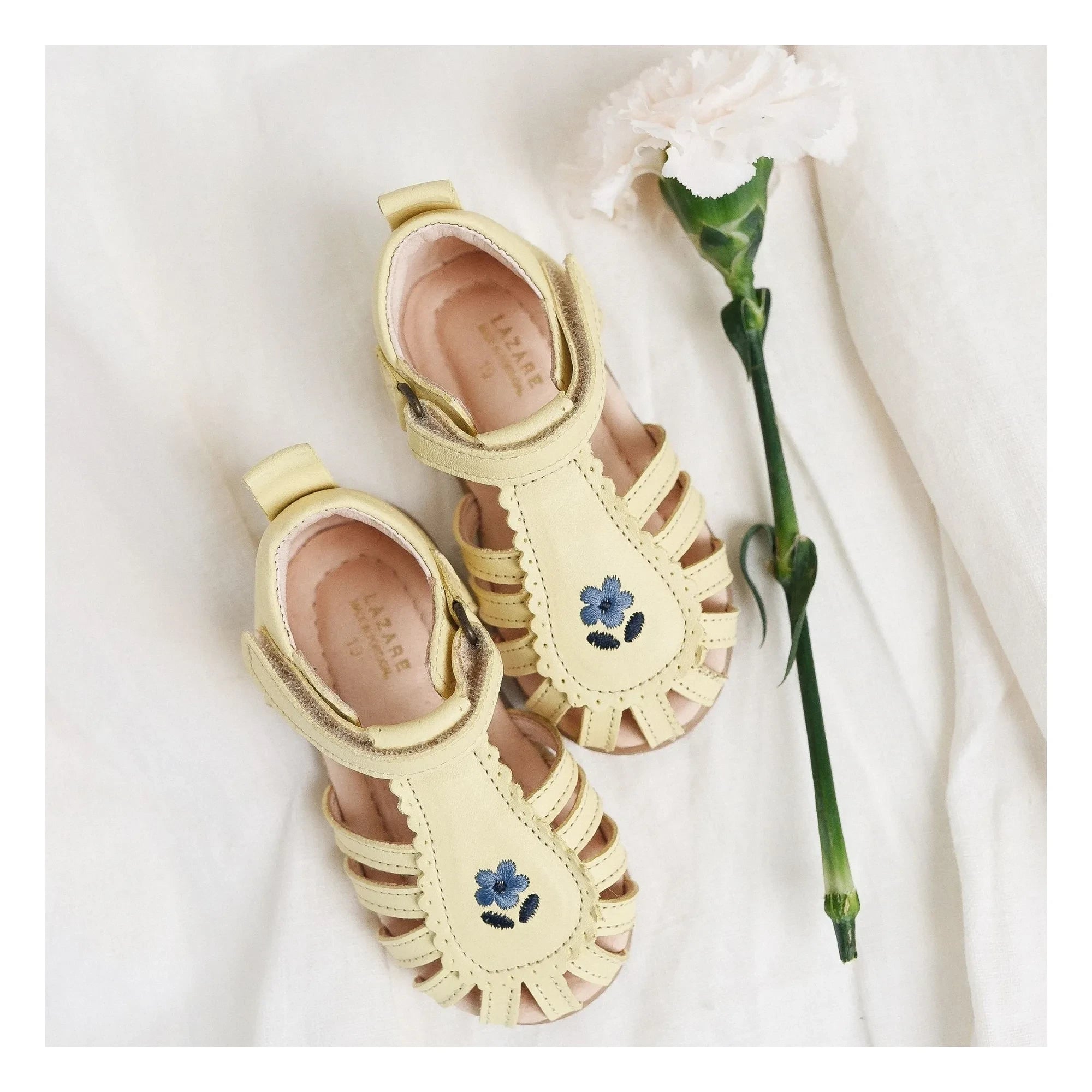 Lazare - Colette bestickte Sandalen | Hellgelb