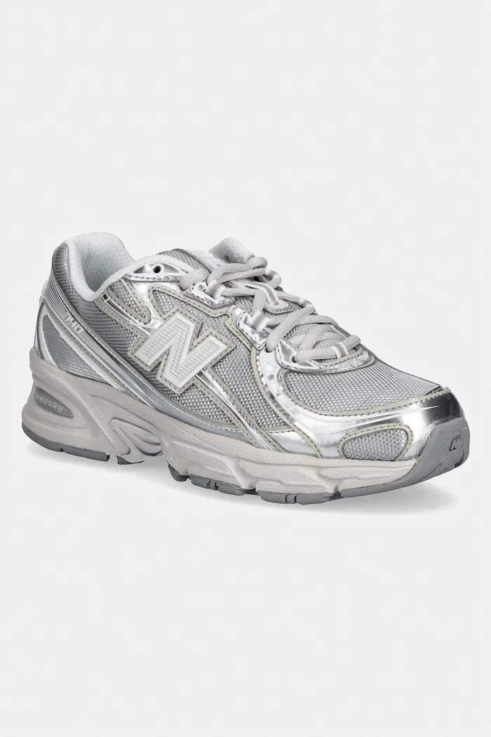 New Balance 740 spor ayakkabı