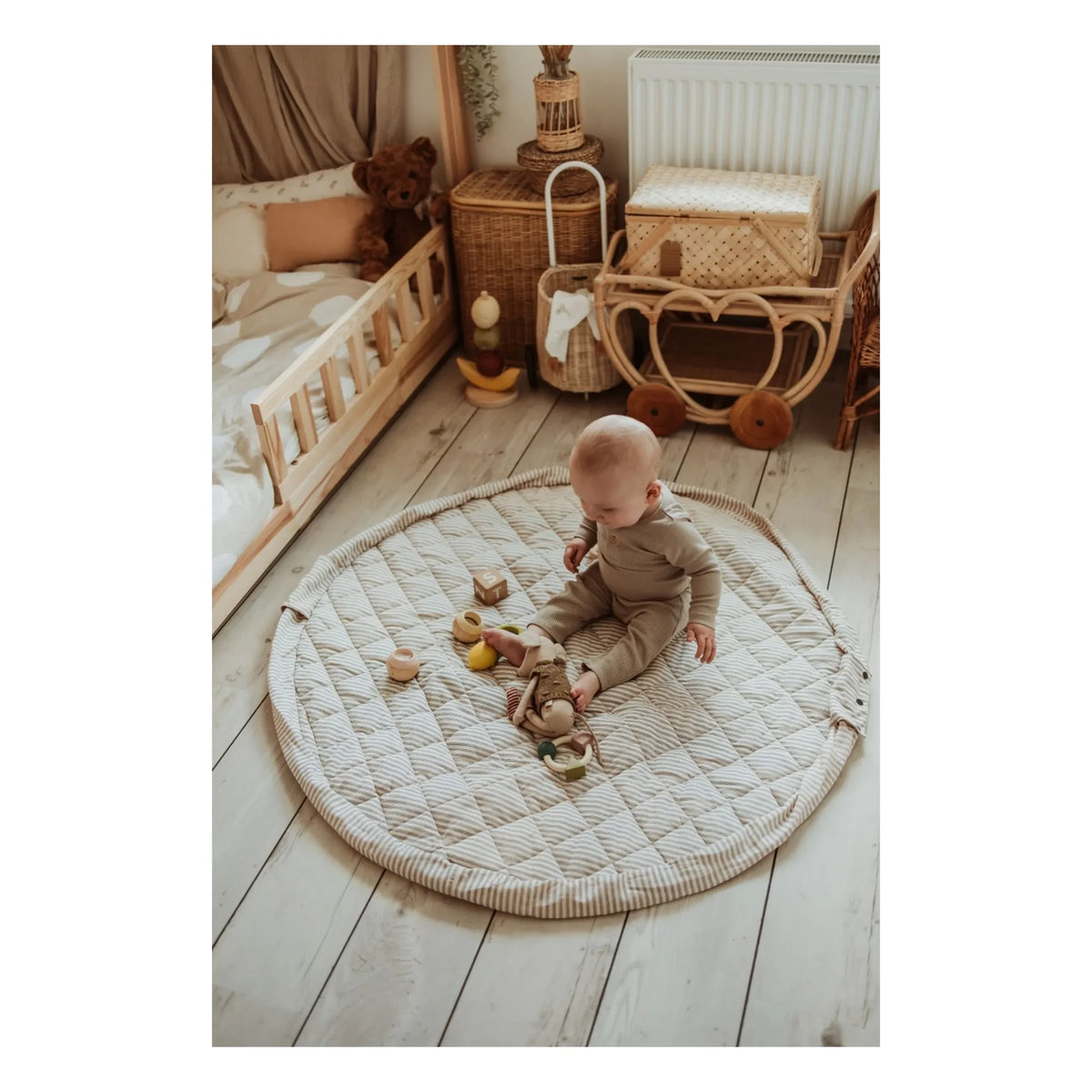 Play and Go - Noomad small kids' backpack / mat - Stripes | Blue