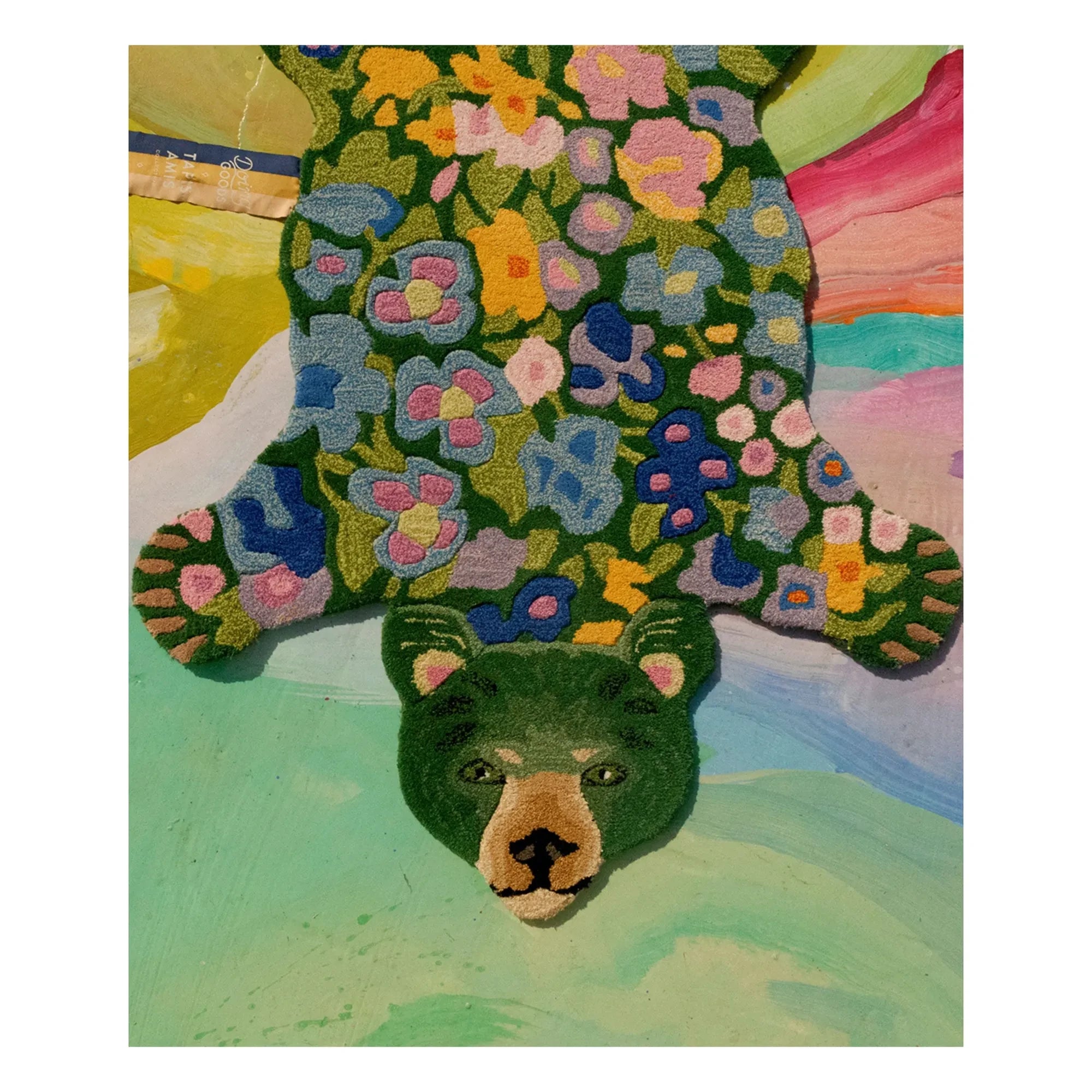Doing Goods - Wool bear rug Josie Jardin | Yeşil