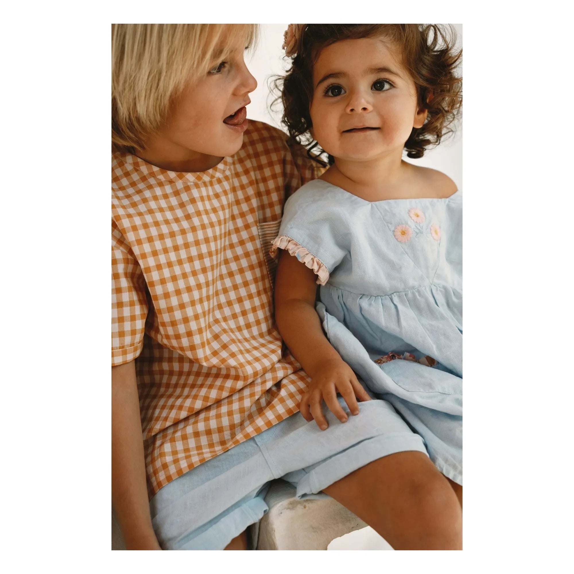 Lilinoa - Marie Lin besticktes Kleid | Hellblau