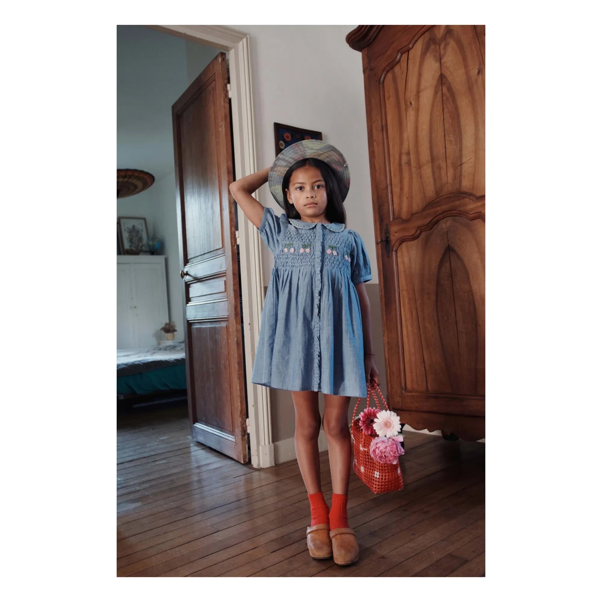 Emile et Ida - Smock-Kleid aus blauem Chambray