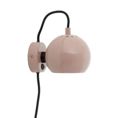 Aplique de pared "Ball" de Frandsen, por Benny Frandsen | Desnudo
