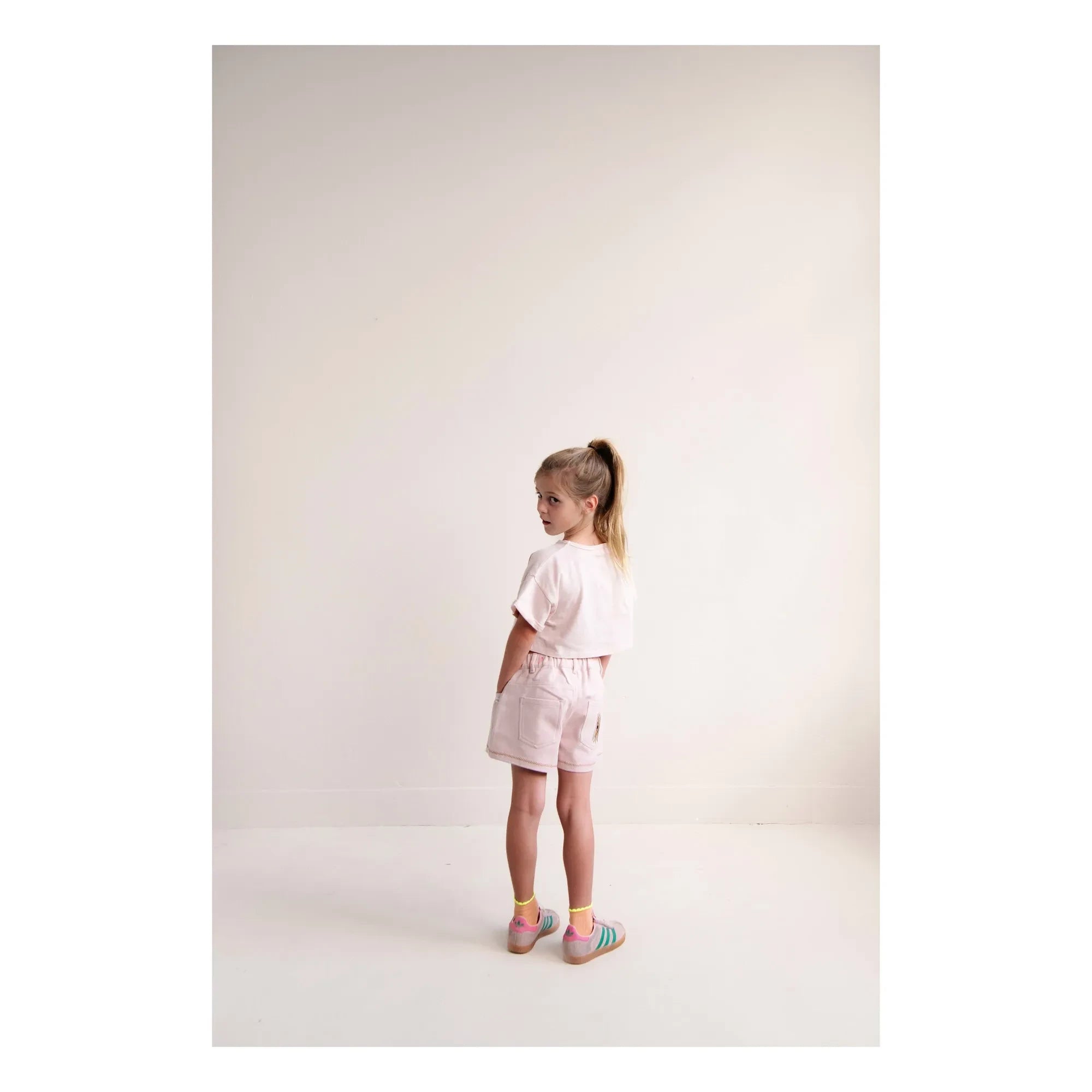 Jenest - Lizzy Yeah Crop Tişört Organik pamuk | Soluk Pembe