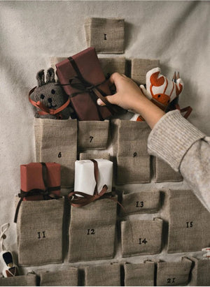 Ferm Living - Organik pamuktan Çam Advent takvimi