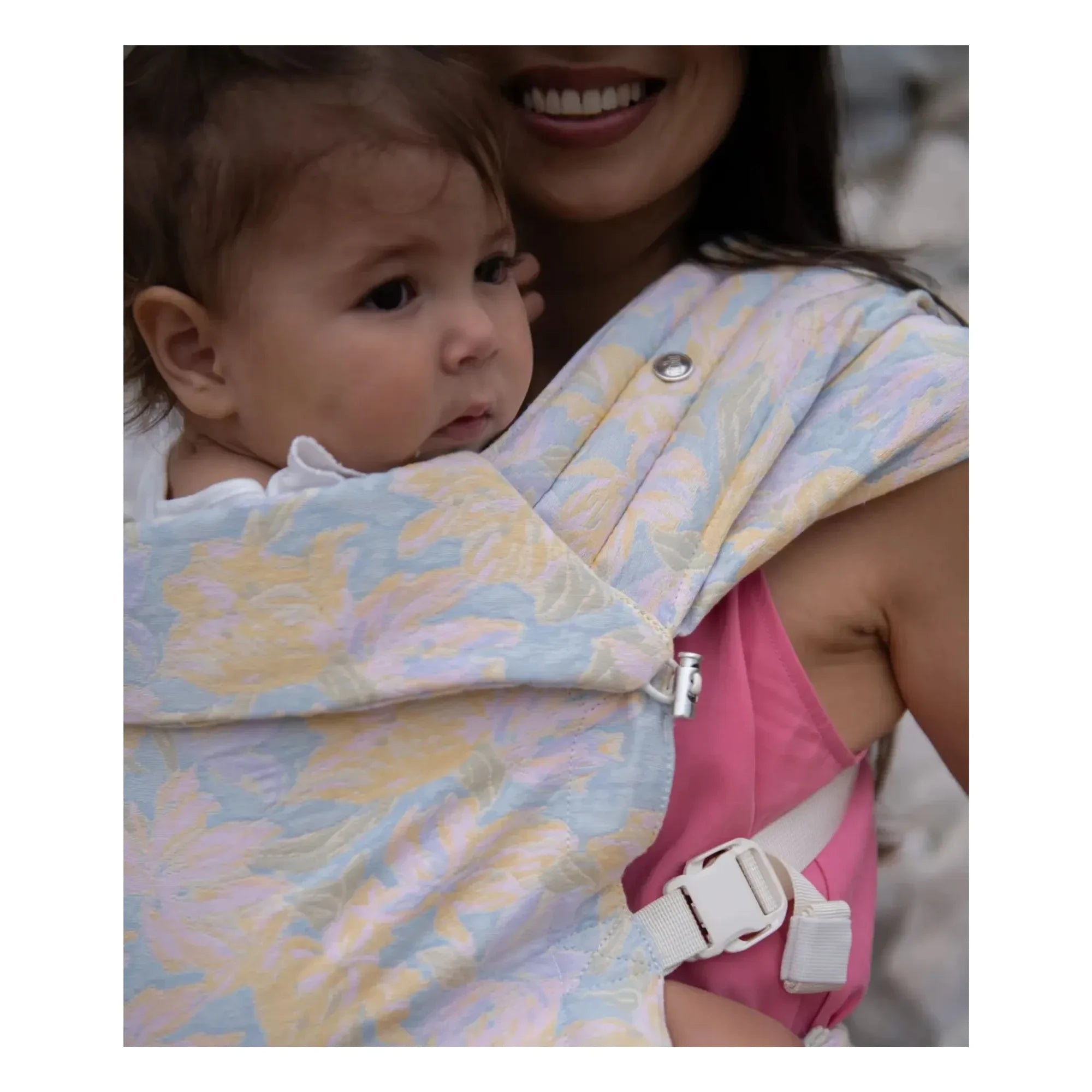 Mama Hangs - Carry & Bloom bebek taşıyıcı | Pastel