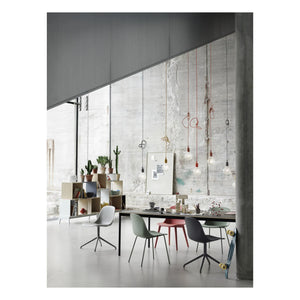 Muuto - Silla de Plástico con Fibras Recicladas | Seladon