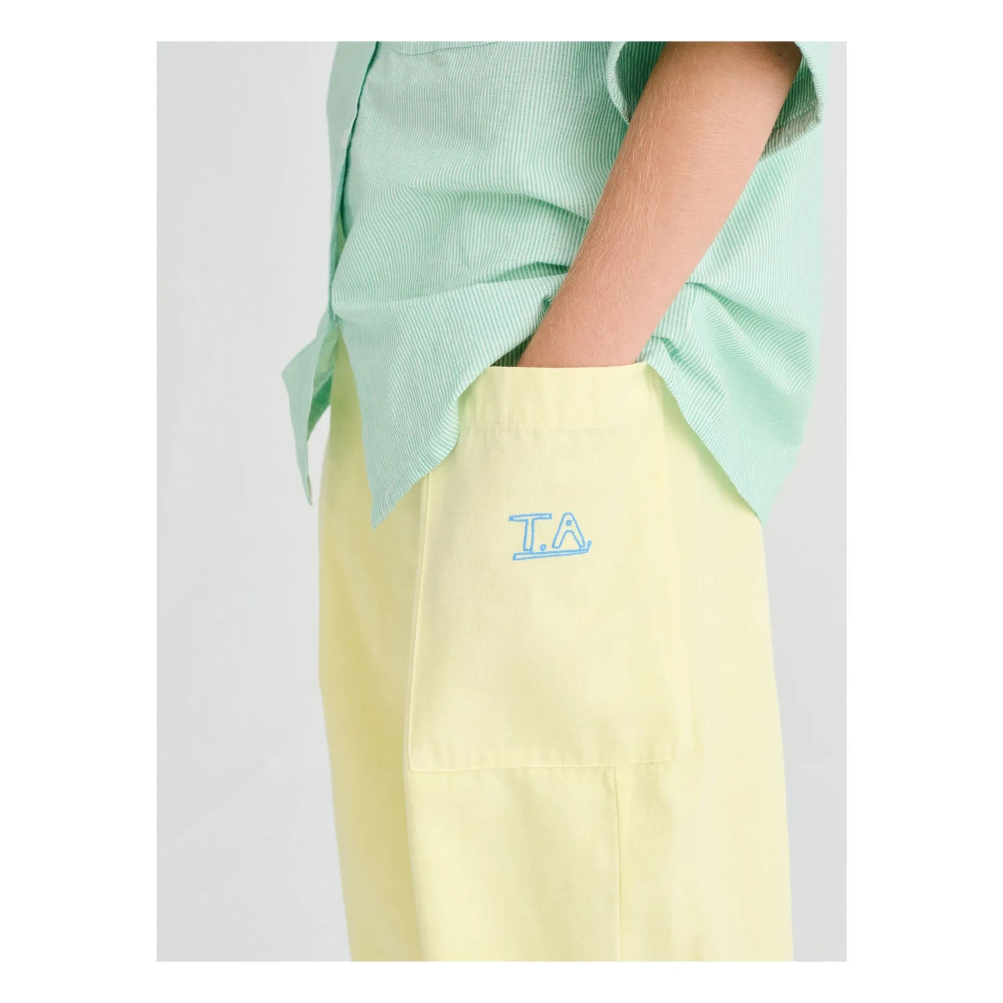 True Artist - N°12 Cargo Hose | Gelb