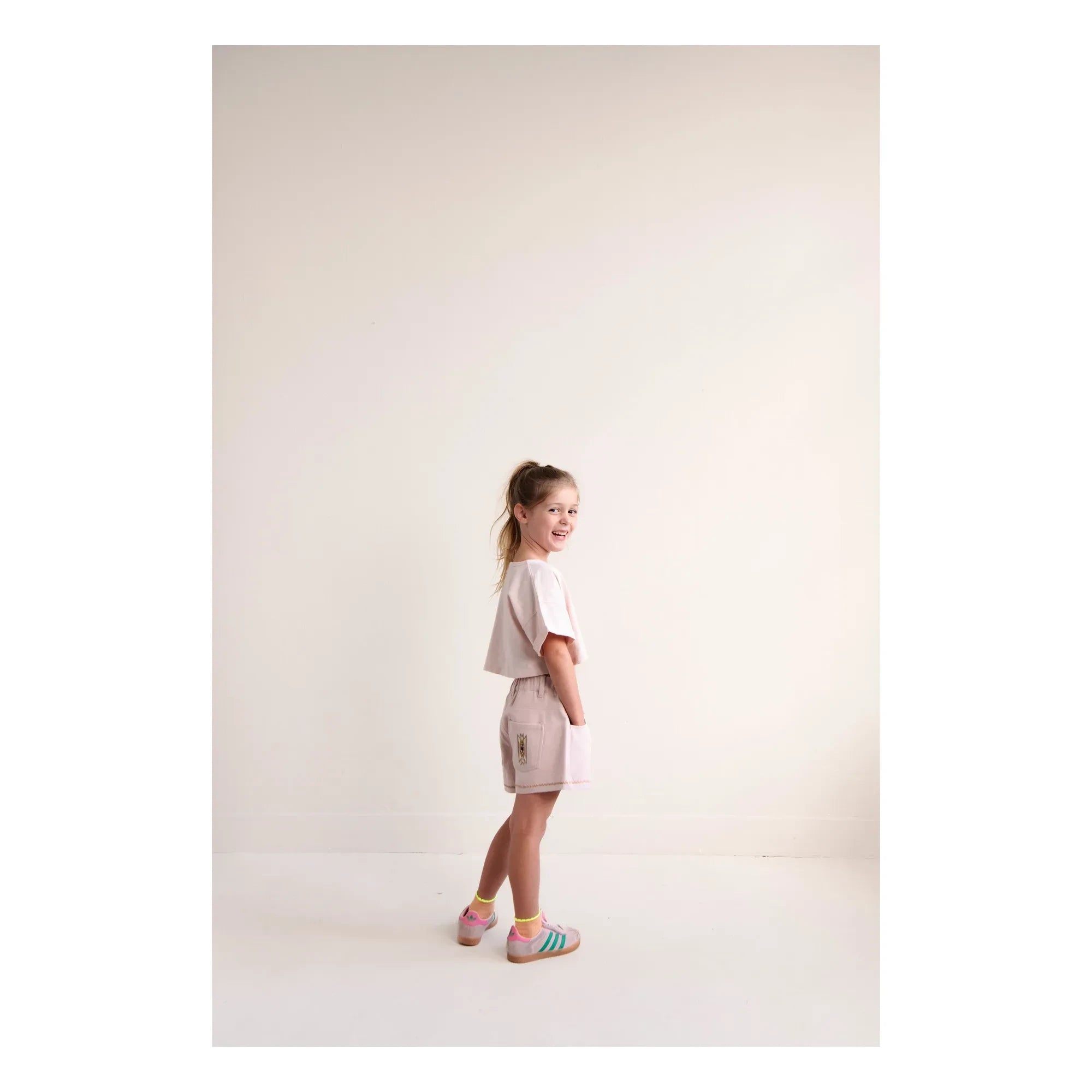 Jenest - Lizzy Yeah Crop Tişört Organik pamuk | Soluk Pembe