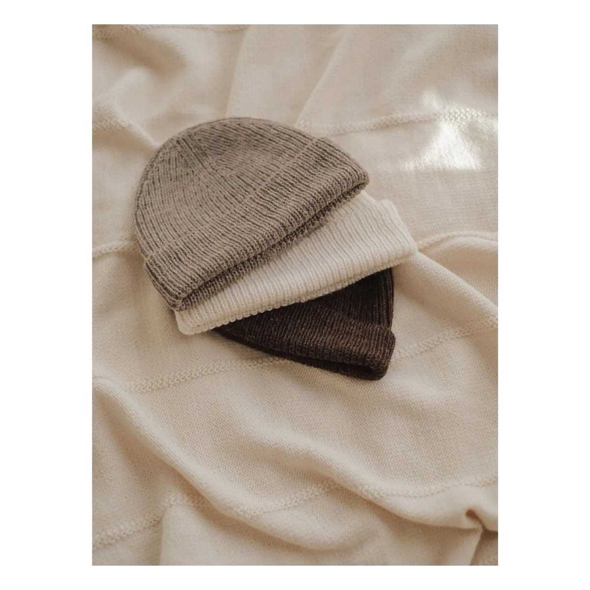 Main Sauvage - Gorro de alpaca | Moca