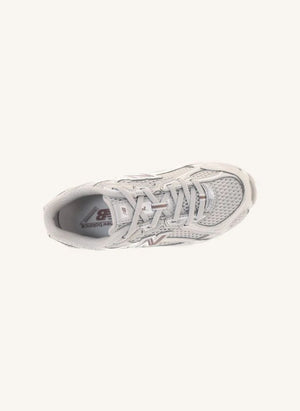 New Balance - Lastikli Dantelli Spor Ayakkabı 740 | Rosewood