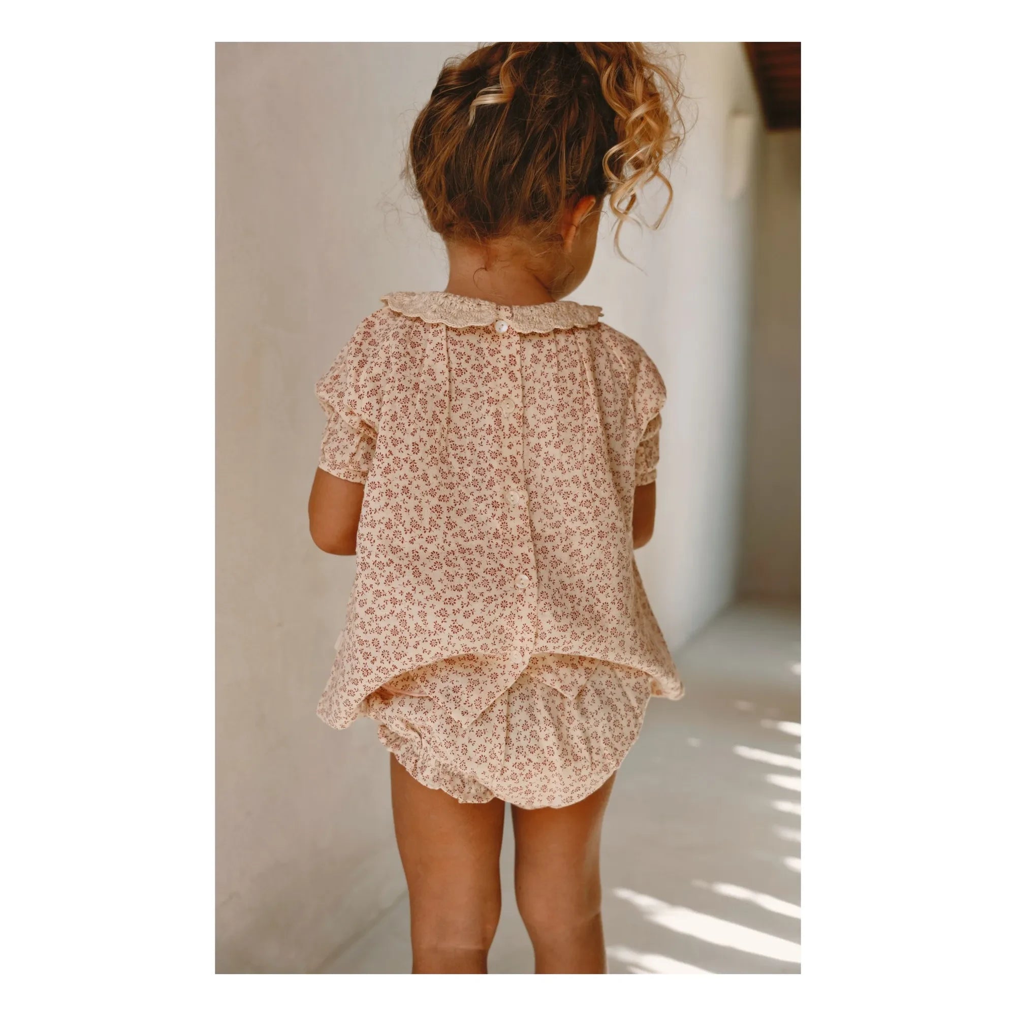 Lilinoa - Charlotte Liberty | Ekru Kroşe Yaka Bluz