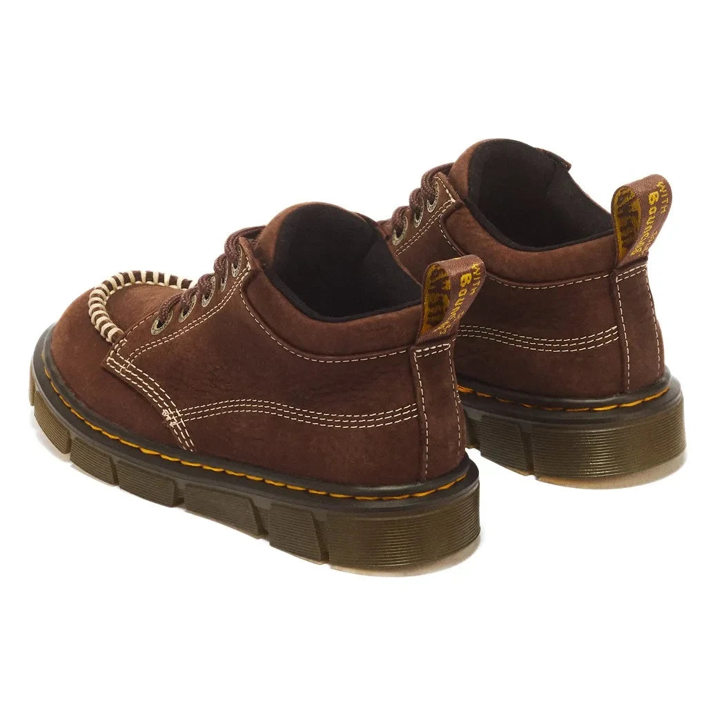 Dr Martens - أحذية Raffe J مخدوشة | بني