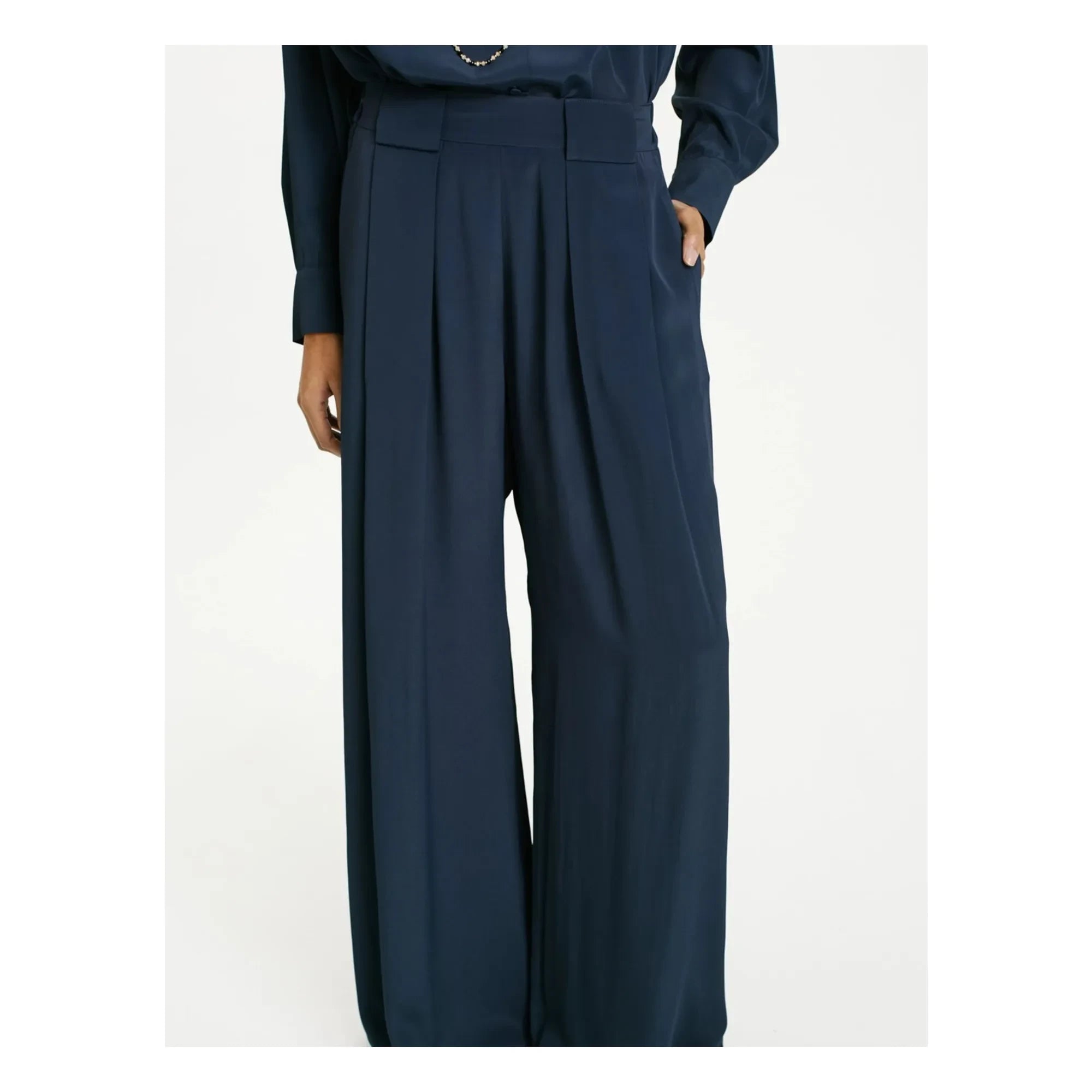 Momoni - Aspen Hose | Nachtblau