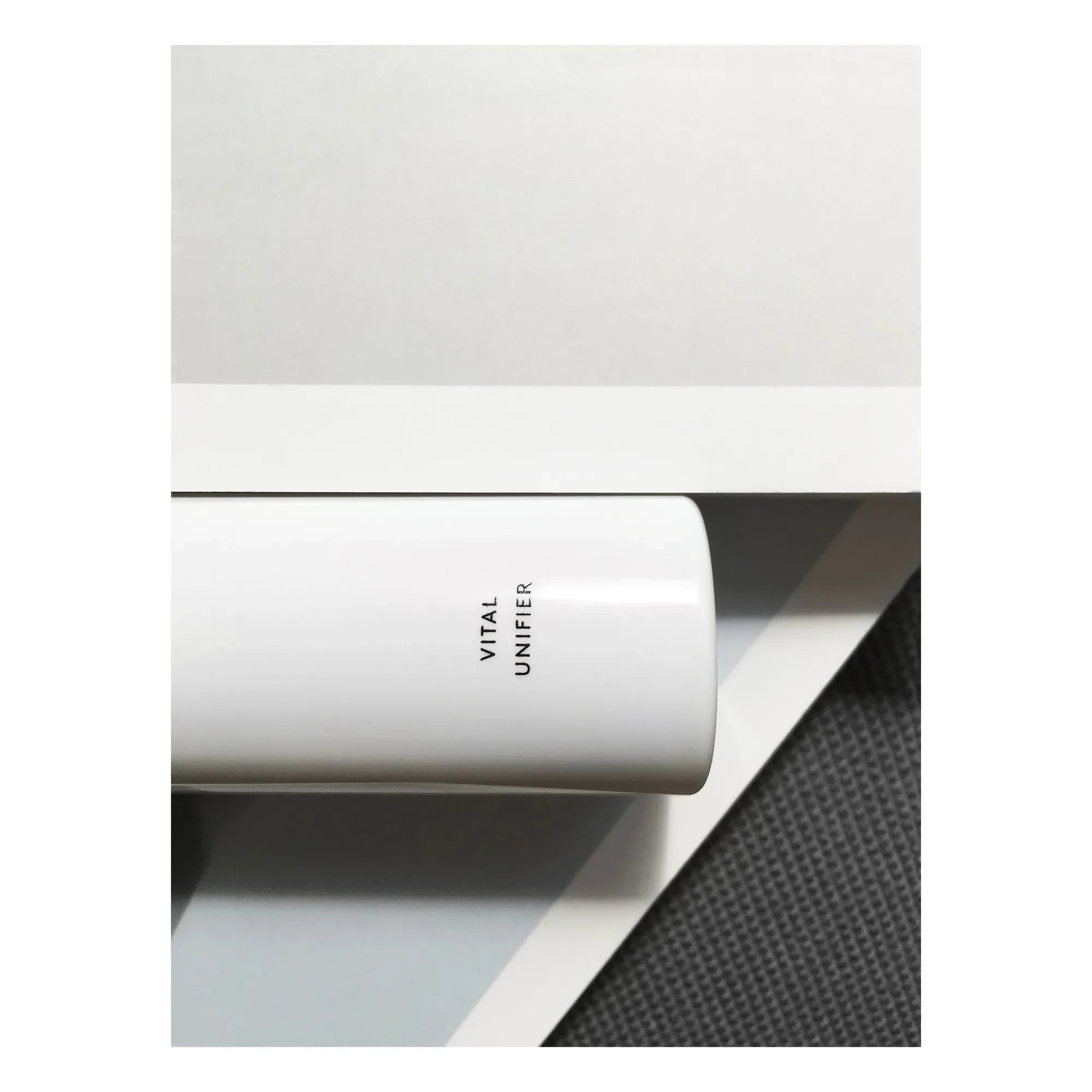 Nuori - Vital Unifier yüz spreyi - 50 ml