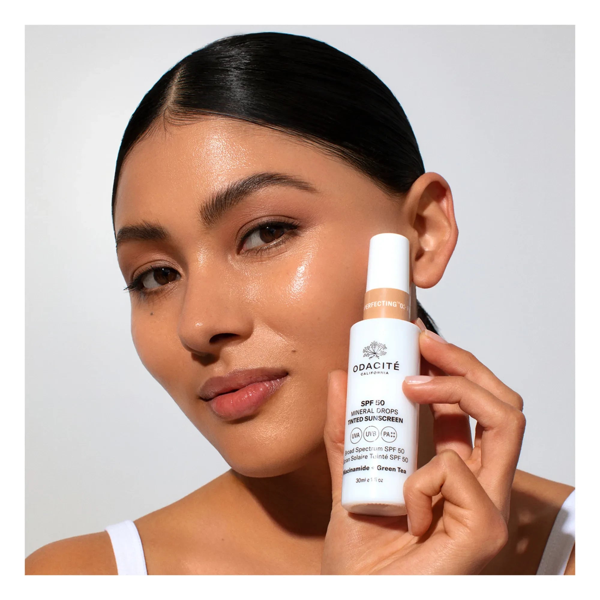 Odacité - Mineral Damlalı Renkli Güneş Kremi SPF 50 Flex-Perfecting™ - 30 ml | 03
