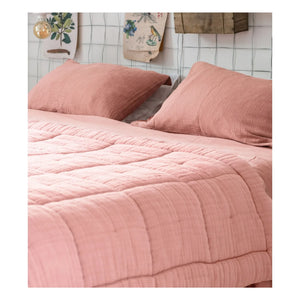 The Socialite Family - Cotton Gauze Nido Quilt | Dust Pink