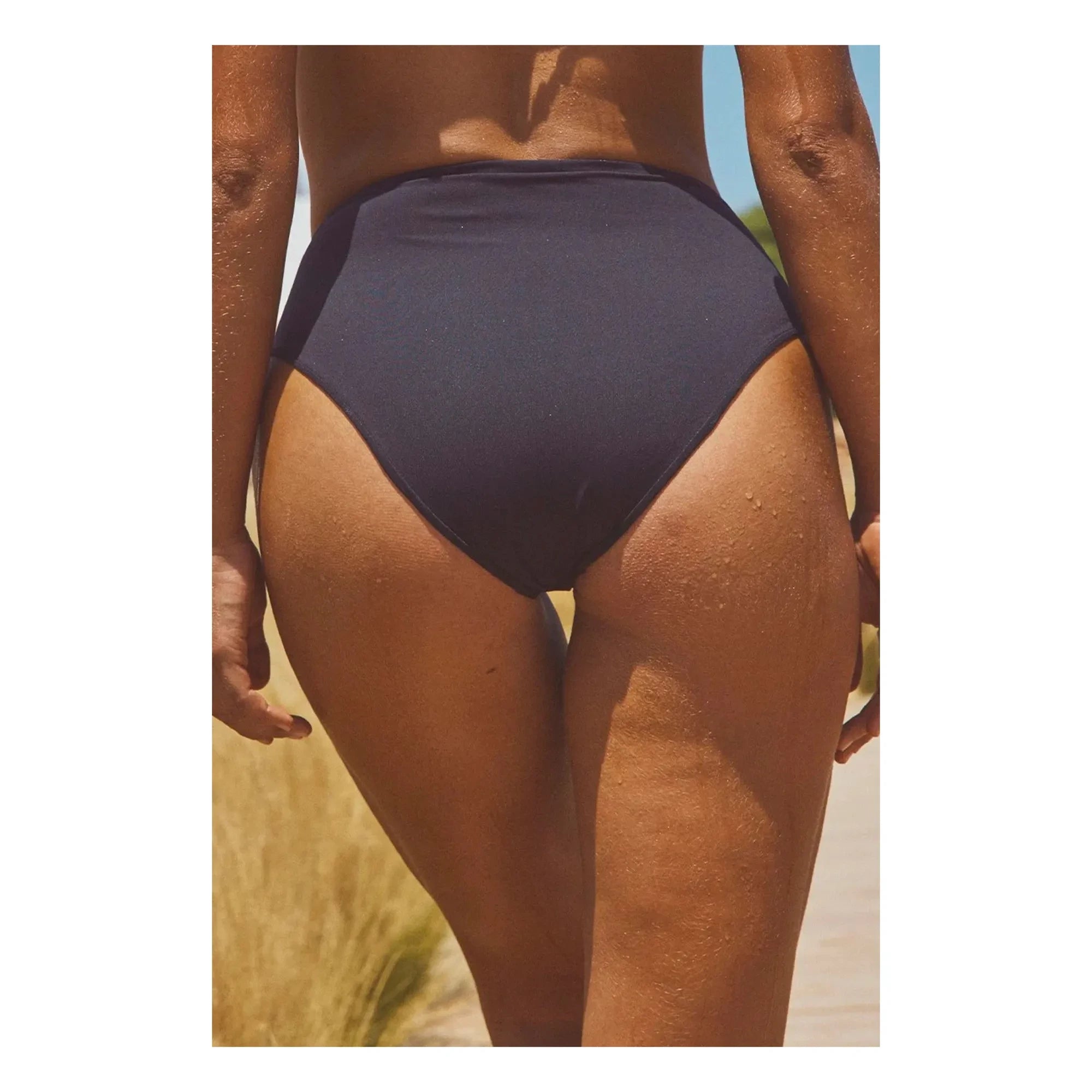 Anja Paris - Parte de abajo de bikini La Magnétique | Negro