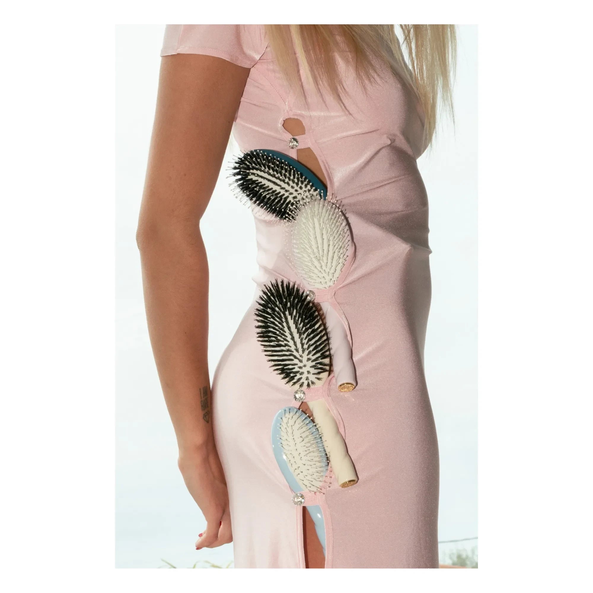 La Bonne Brosse - The Miracle No. 4 Hair Brush - Detangling and Massage | Pink