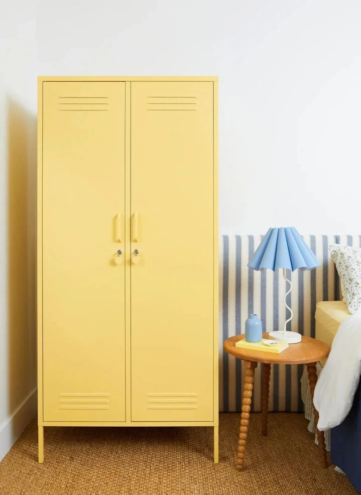 Mustard Made - Twinny Metallschrank | Blasses Gelb