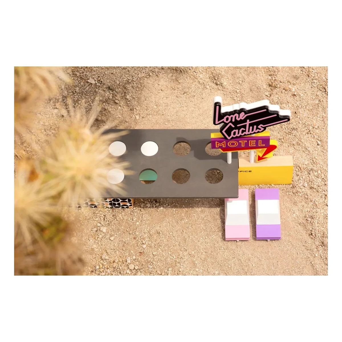 Candylab - World - Lone Kaktus Motel