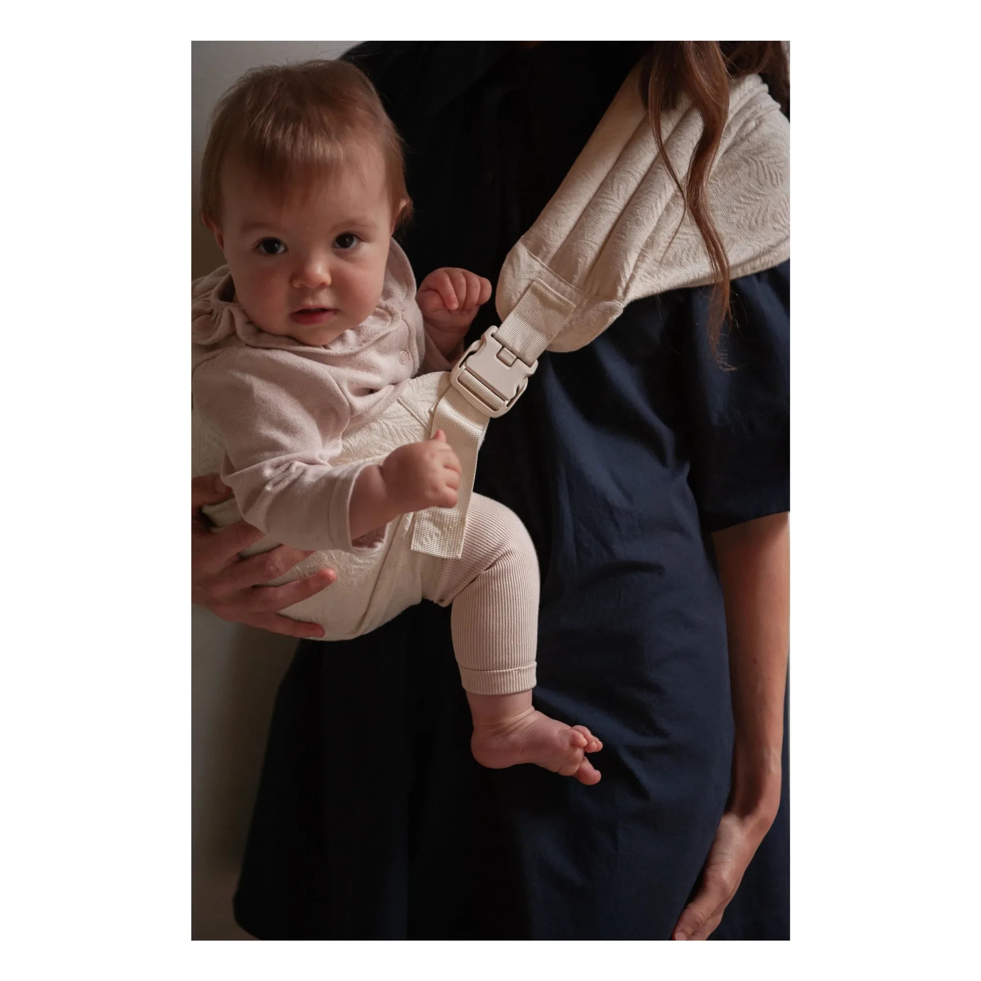 Mama Hangs - Carry & Walk bebek taşıyıcı | Ecru