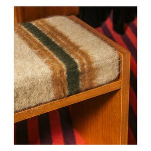 The Socialite Family - gestreifter Mohair Chiesa Hocker | Braun