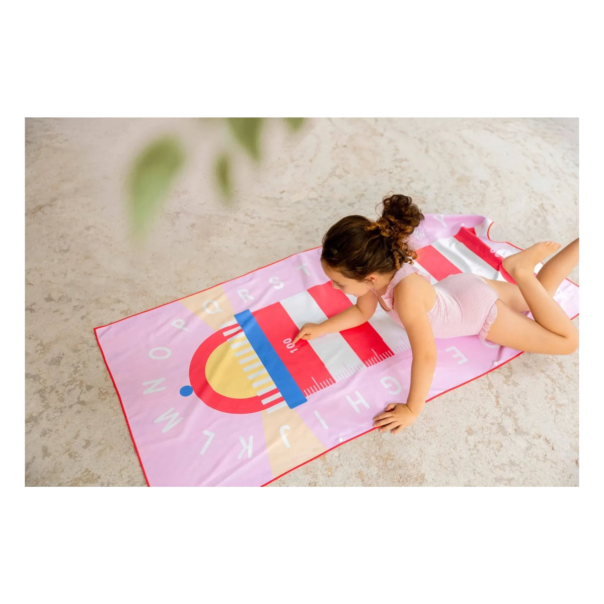 Quut - Toalla de playa de microfibra Phare Cœurs | Rosa