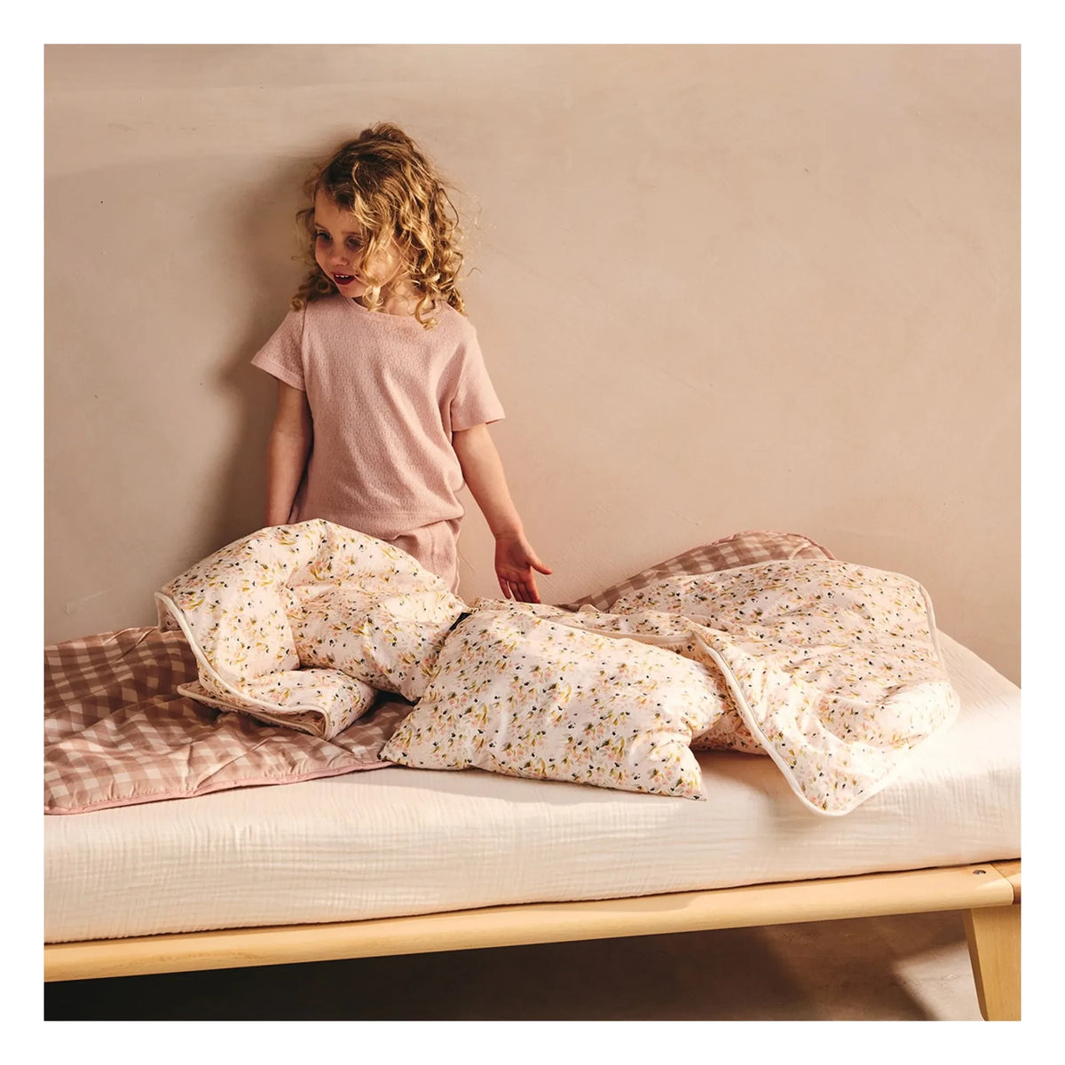 Charlie Crane - Doli Swaddle and Pillow Set
