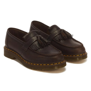 Dr Martens - Adrian YS أحذية لوفر مزينة بشراريب | بني