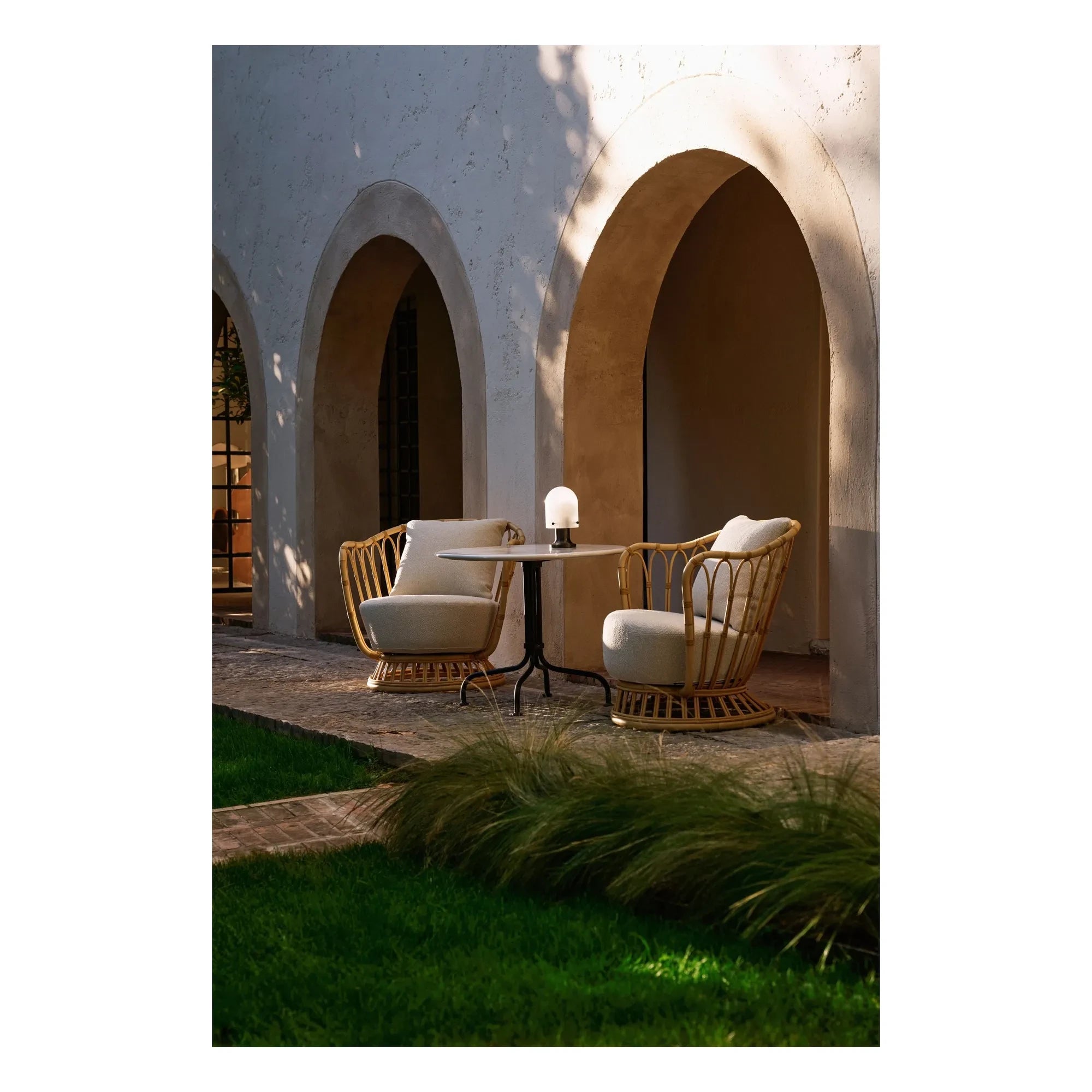 Gubi - Grace Outdoor Lounge Chair