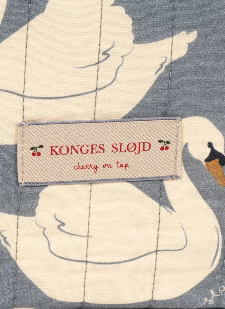 Konges Sløjd - Swan سرير سفر لدمية