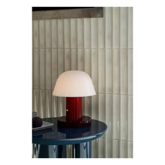 & Tradition - Lámpara de mesa JH27 Setago | Burdeos