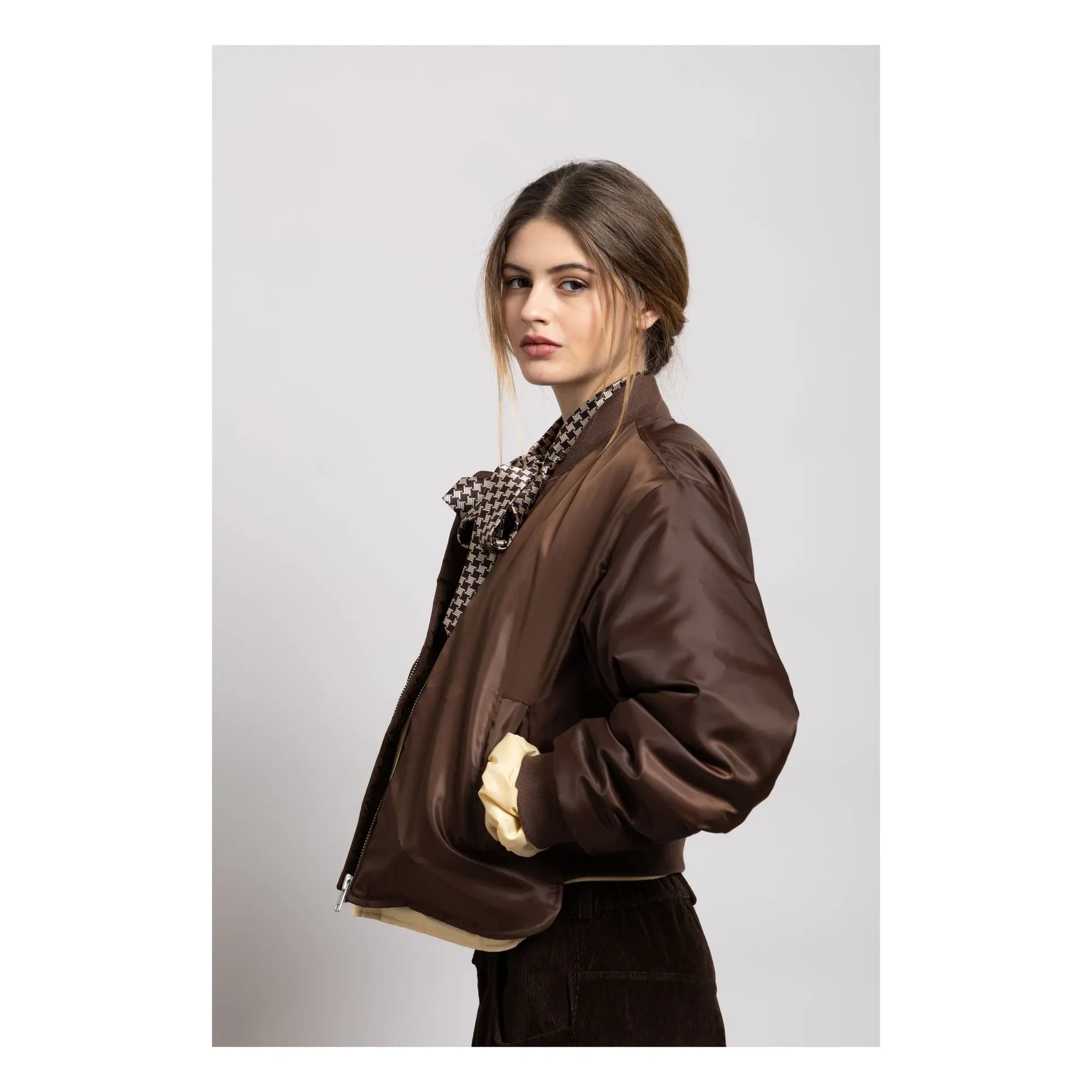 Smallable Woman - Bomber Court Solstice | Dark Brown