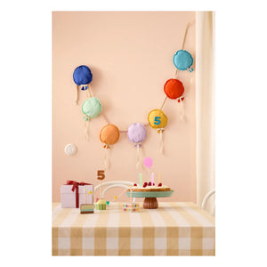 Kid's Concept - Guirnalda de globos de cumpleaños