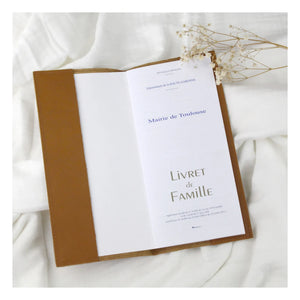 Barnabé aime le café – Leder Familienbuchcover | Karamell