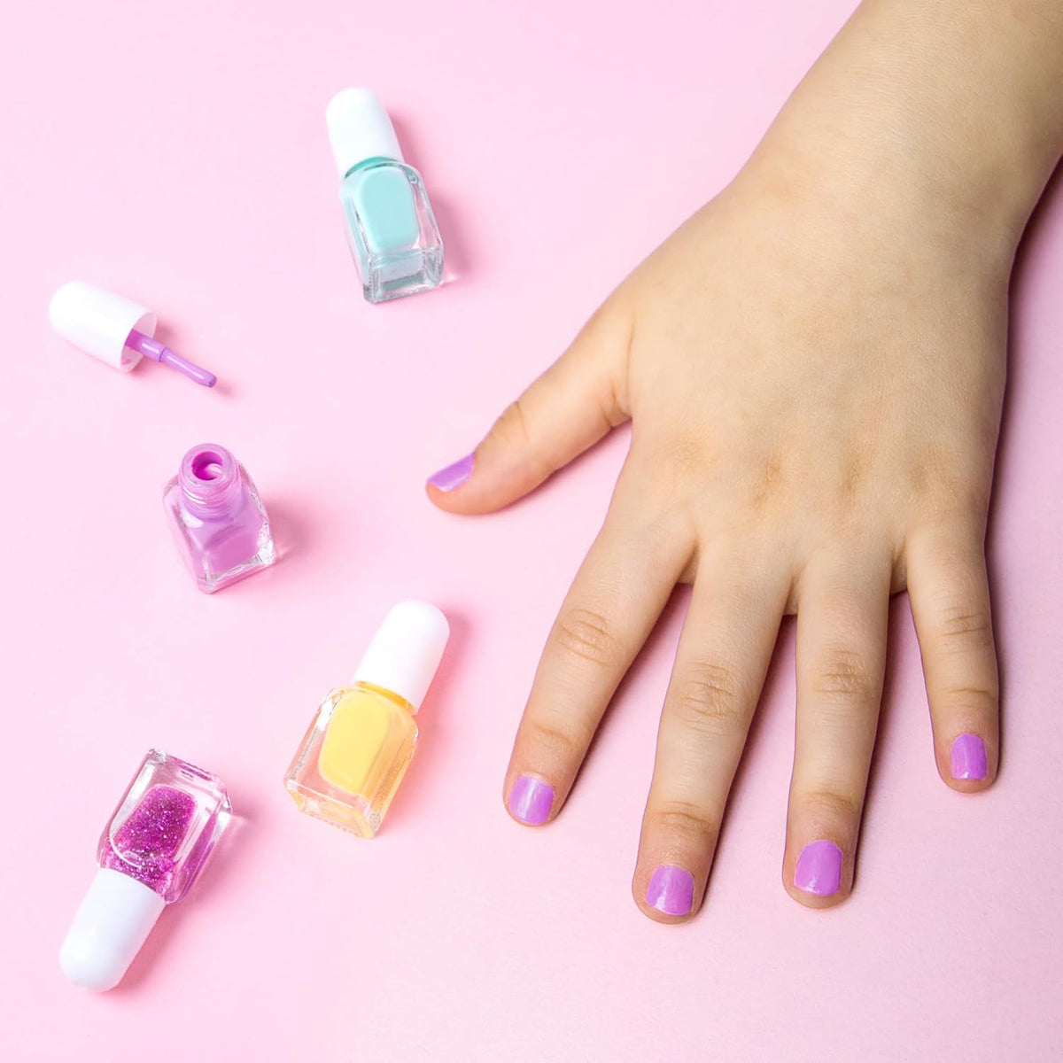 Dinossi - 9-Piece Kids' Nail Polish and Care Set