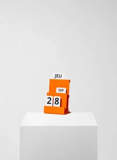 Warren & Laëtitia - Joes Perpetual Kalender | Orange