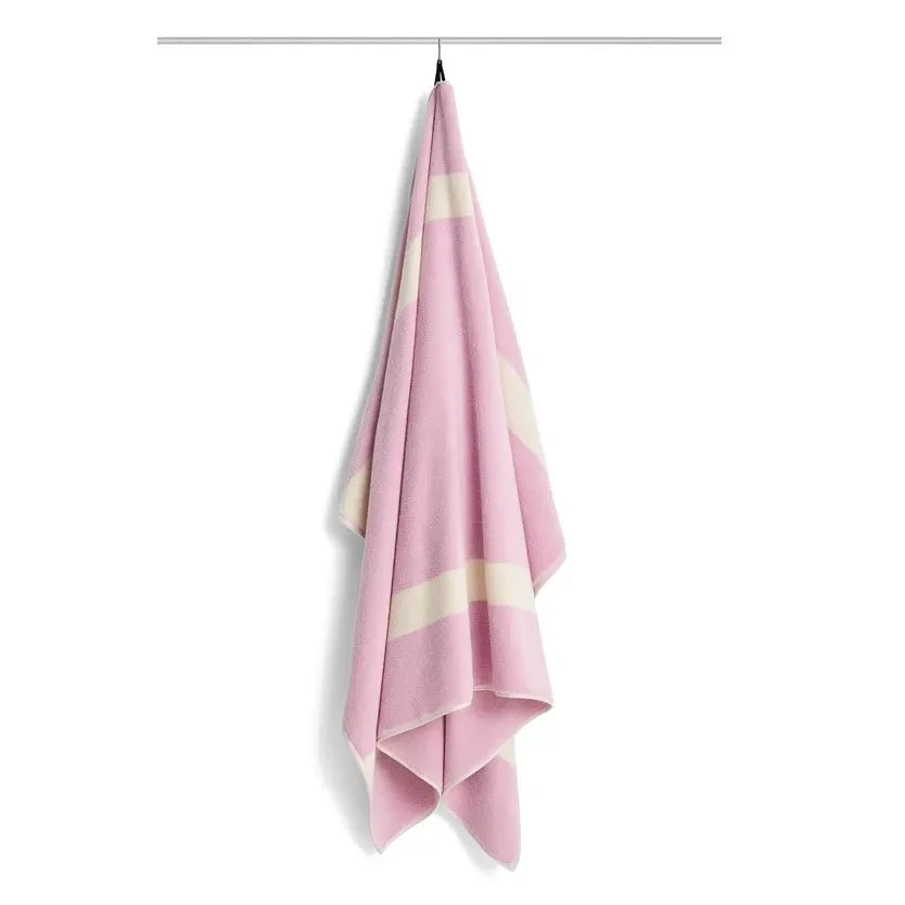 Hay - Gestreiftes Badetuch | Rosa