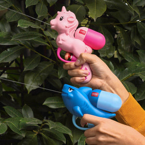 Legami - Pistola de Agua de Tiburón para Niños - Pistola de Agua