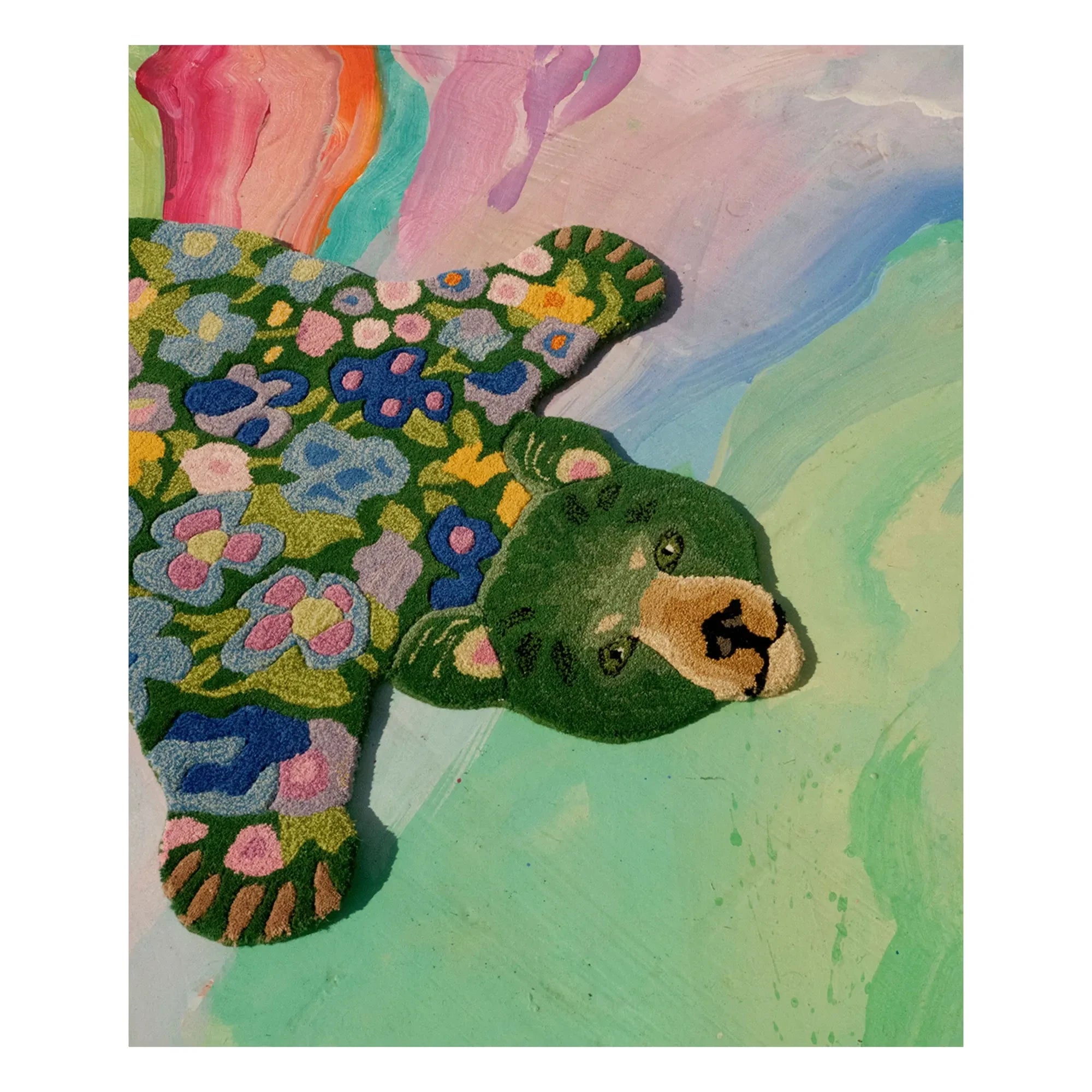 Doing Goods - Wool bear rug Josie Jardin | Yeşil