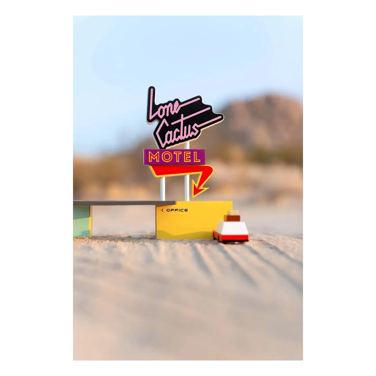 Candylab - World - Lone Kaktus Motel