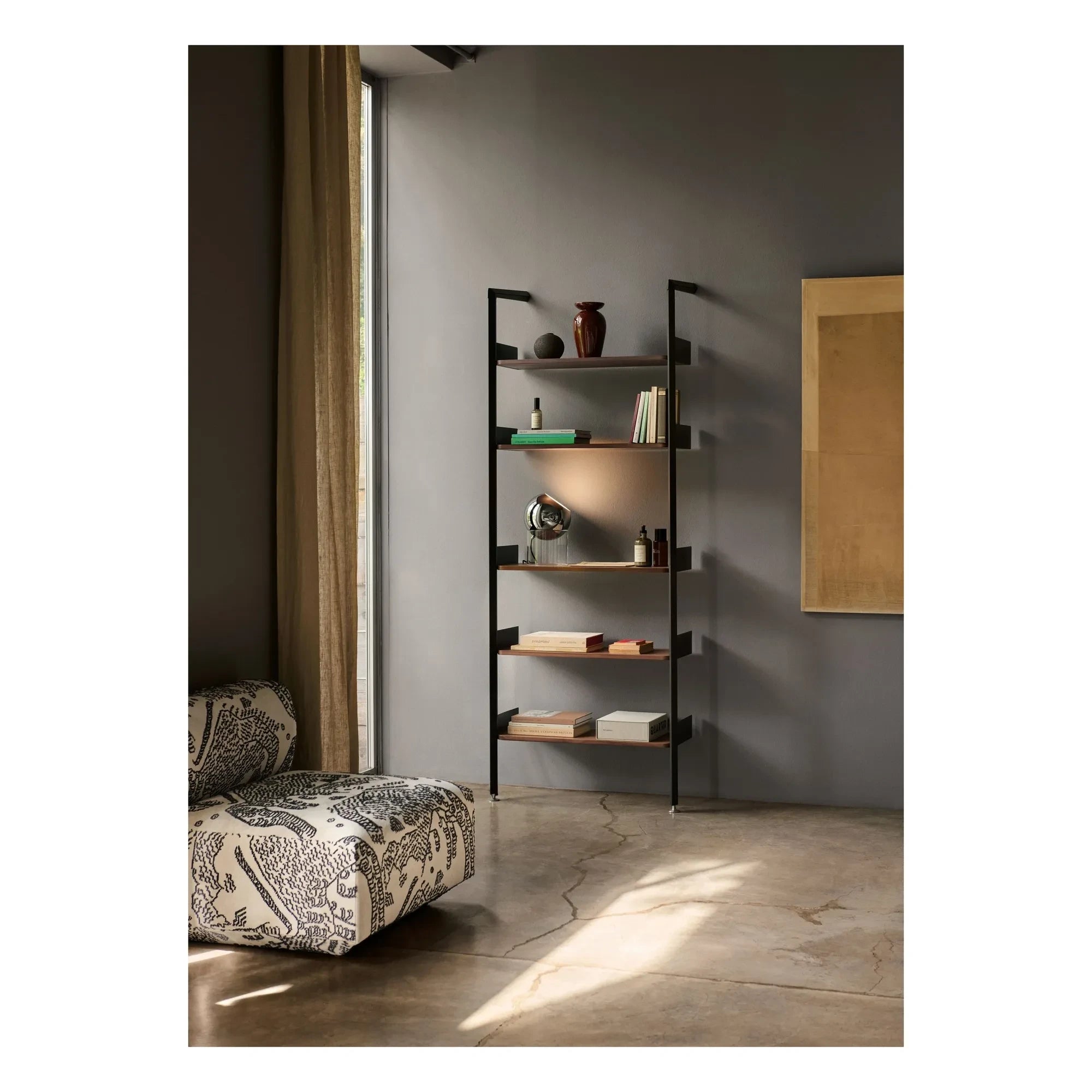 & Tradition - Rombe IF1 Nussbaum Regal | Anthrazit
