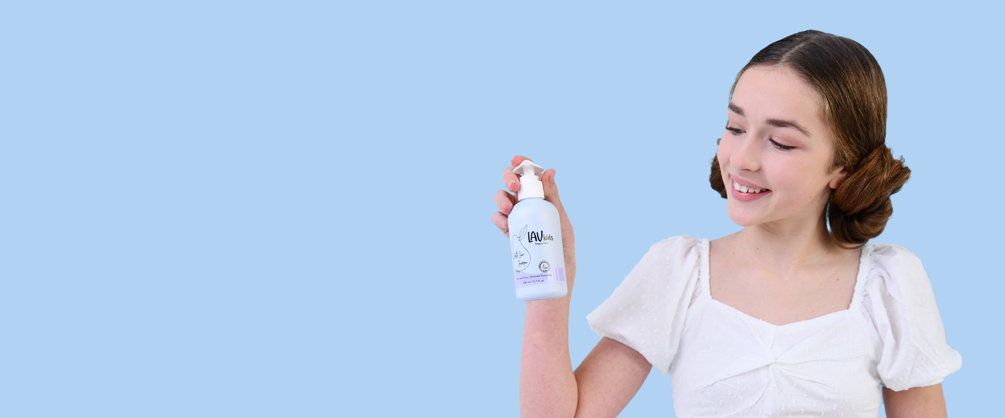 Lav Kids - Çocuk Hassas Saçlar İçin Bakım Şampuanı