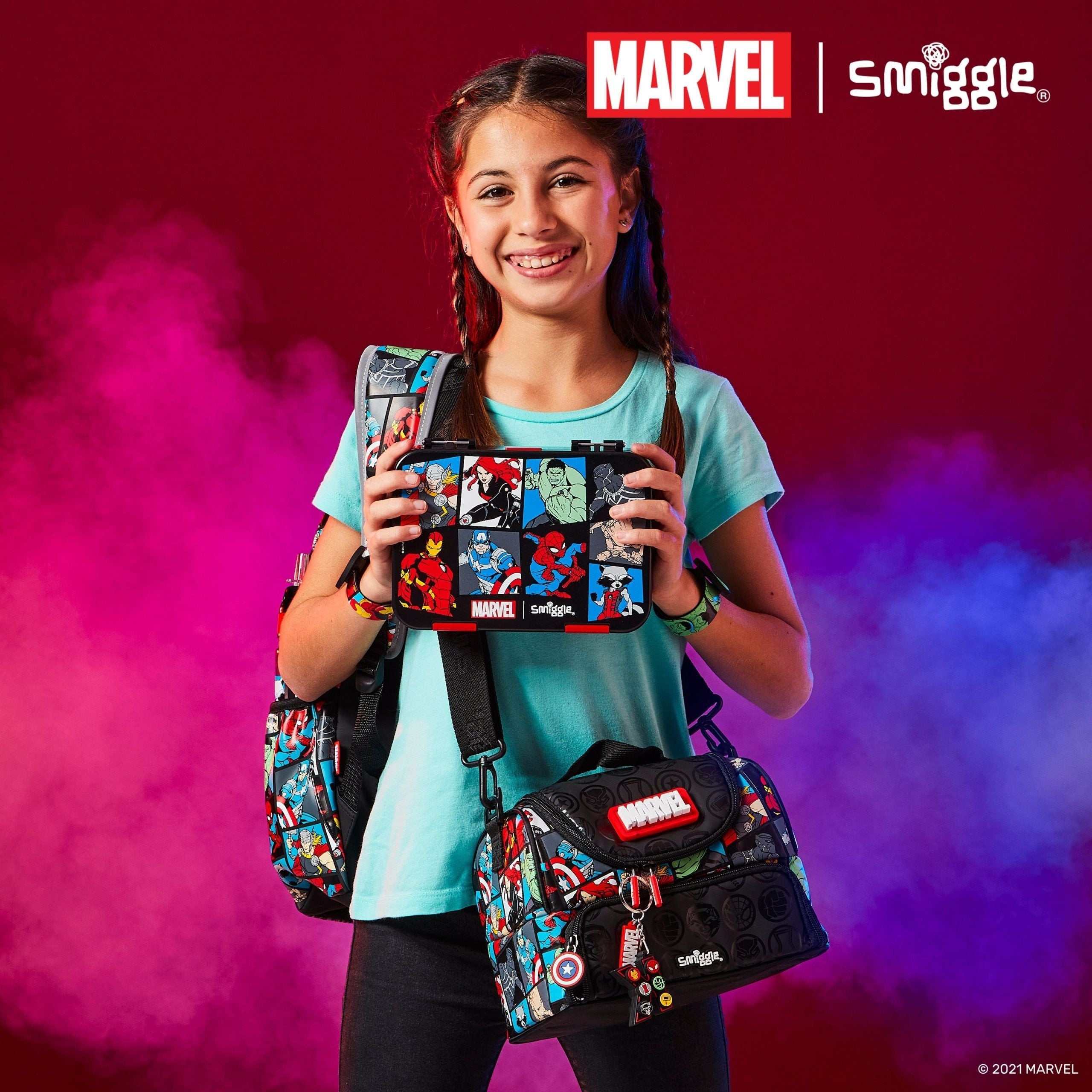 Smiggle - Marvel Çift Katlı Beslenme Çantası