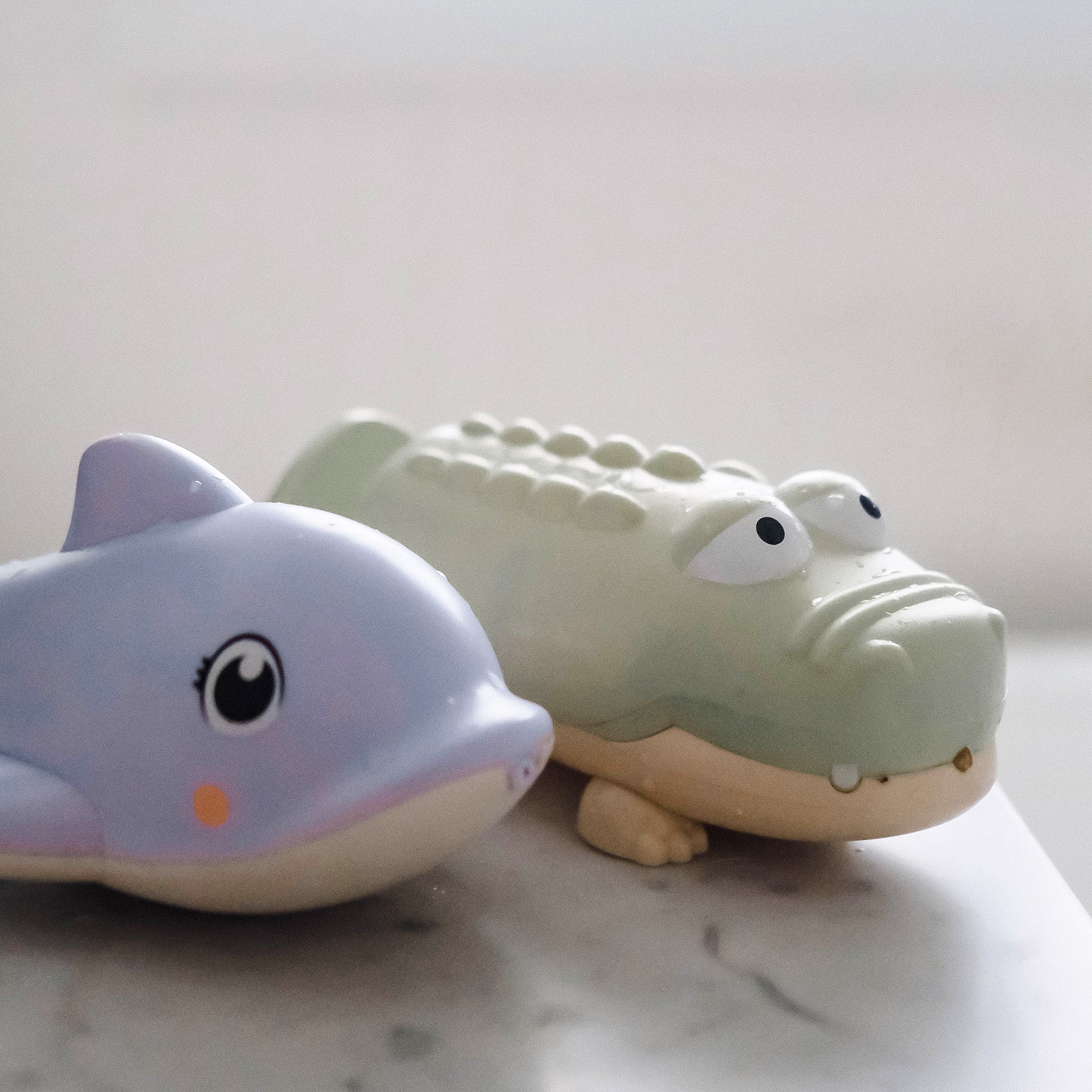 Sunnylife - Crocodile Kids' Water Squirter Toy